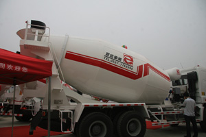 梁山恩信混凝土搅拌运输车