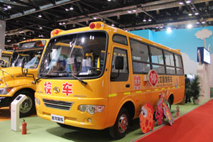 大金龙智慧校车XMQ6801ASD3