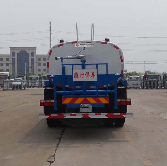 12吨洒水车2