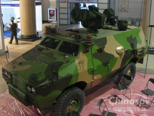 国产ZFB05A式4X4轻型装甲防暴车