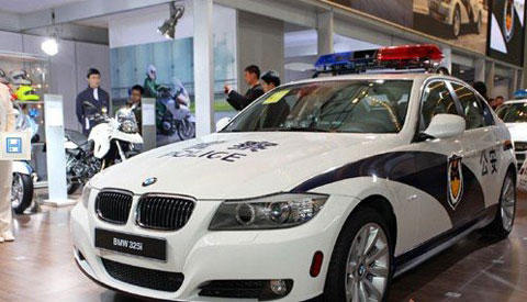 BMW-325i全装警用车