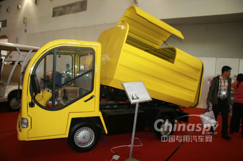 苏州益高电动垃圾收集车