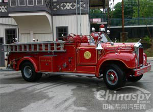 美国宾州拉德纳的经典麦克消防车