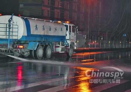 会唱歌的洒水车
