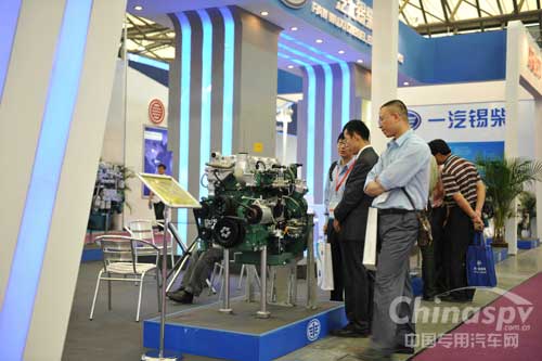 2010锡柴参加世界客车博览会