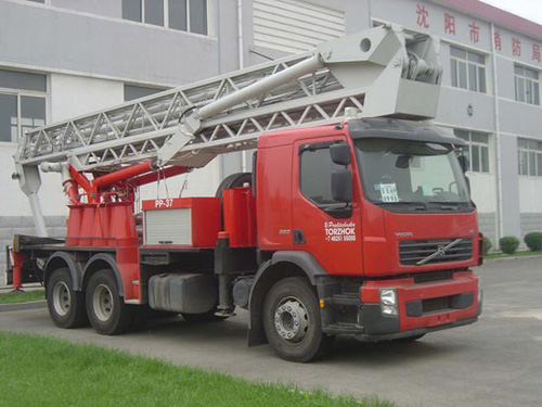PP-37高空泡沫消防车
