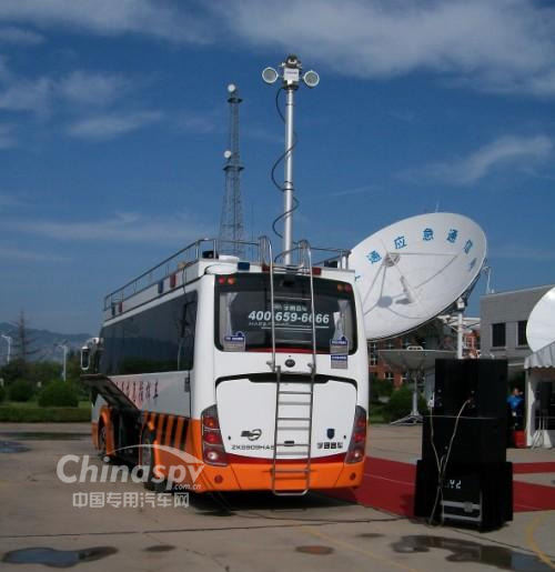 宇通抢险救灾应急指挥车