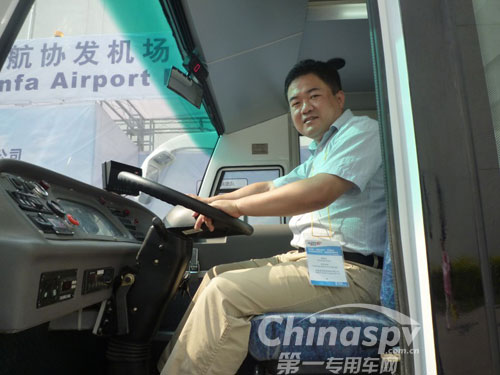 协发公司研发经理张晓东