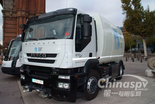 依维柯Stralis 270 CNG卡车曾在2010西班牙国际市政和环境展上亮相