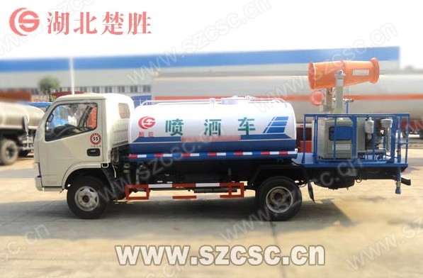 东风农药喷洒车