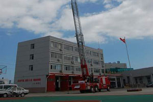 沈阳捷通消防车入驻郴州应对高层建筑火灾
