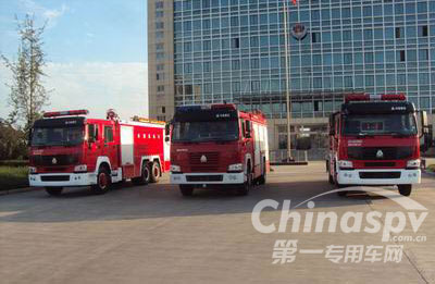 江苏沭阳新购置的消防车