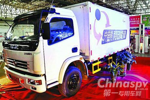 移动蓄能供热专用车
