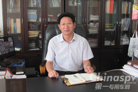 四通挂车总经理李彦德