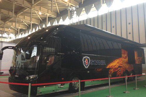 千万级海格豪华房车现身南京旅展会