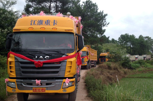 格尔发自卸也做婚车 惊艳梧州