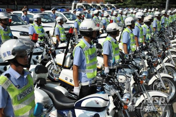 石家庄新增百余辆警用车上岗