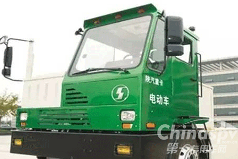 陕汽首款混动码头牵引车上市