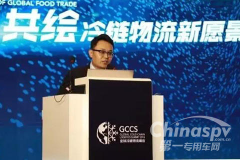 主持人：秦玉鸣