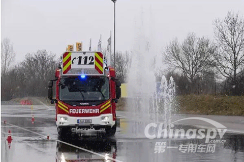 15辆依维柯直臂云梯消防车交付