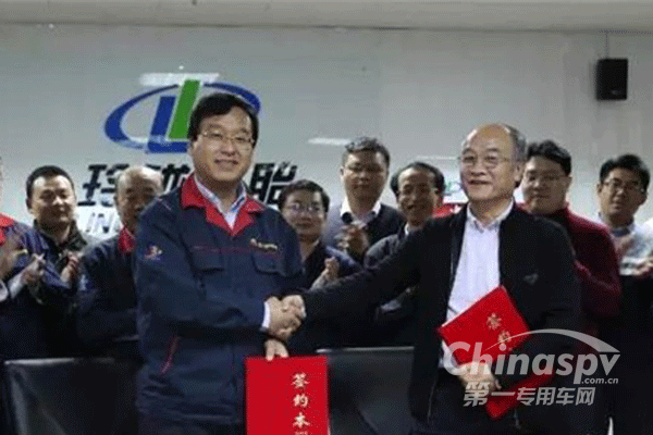 玲珑轮胎与北京化工大学密切合作