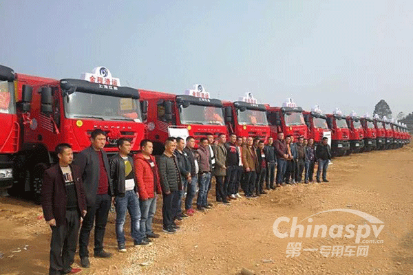 上汽红岩环保渣土车助力建设美丽怀化