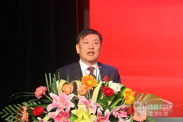 新掌门 新起点 中国重汽2018年稳中求突破