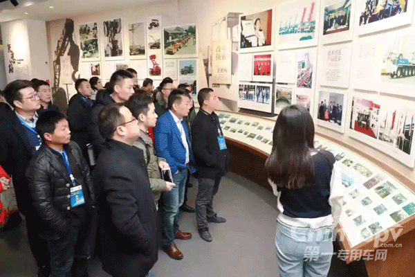 徐工高空作业平台战略发展峰会开幕
