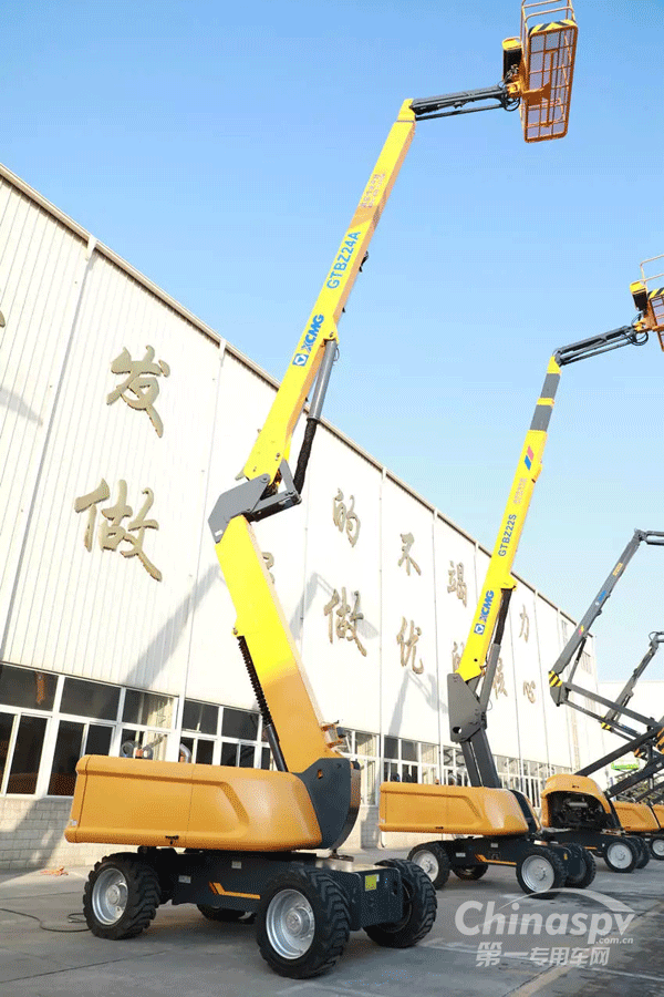 徐工新款智能高空作业平台成功下线