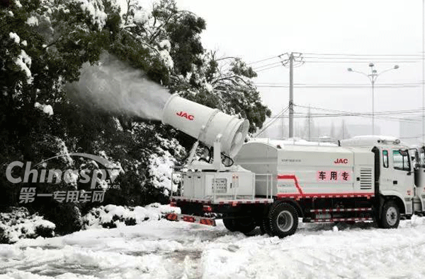 江淮汽车“除雪神器”秒杀全场