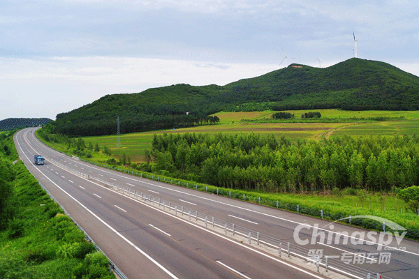 内蒙古将持续优化完善公路基础设施网络