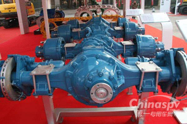 汉德车桥营销中心召开销售动员大会