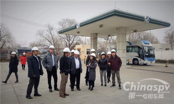 康明斯副总裁一行调研亿华通