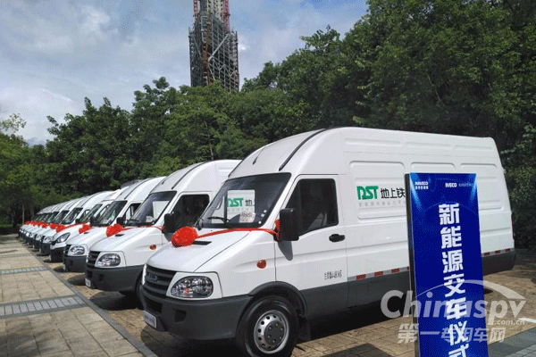 顺丰预计投入8000辆新能源物流车