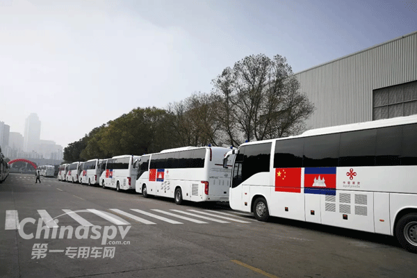 全部玉柴芯！中国援柬移动诊所车首批交付