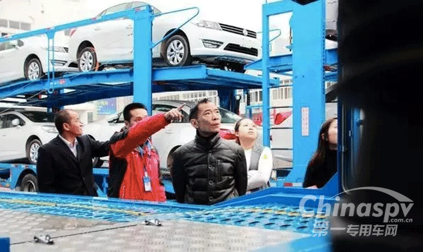 重庆嘉川物流购入250台“康机”轿运车