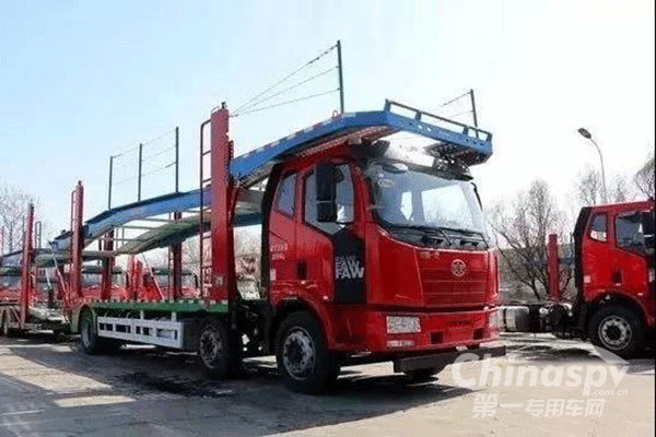 一汽解放千辆轿运车交付市场