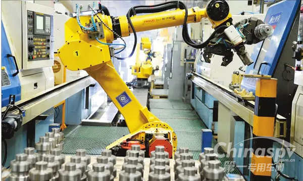 新时代的奋斗者——法士特