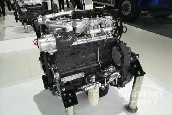 北京车展：上柴展台展示全系列国VI产品