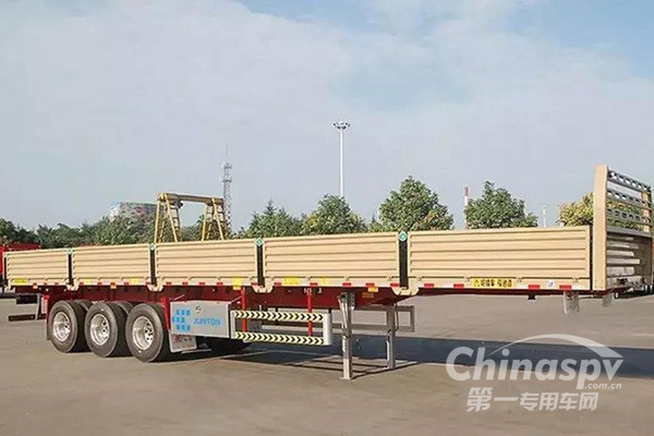 “一车多用”高承载性 骏通超轻栏板半挂车