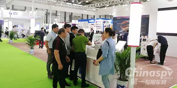 上柴产品闪耀2018上海电力展