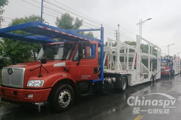 中集通华车辆运输半挂车再迎批量交付