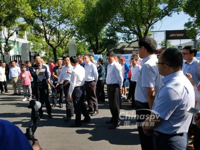 续航能力获赞，宇通新能源环卫车闪耀上海静安区