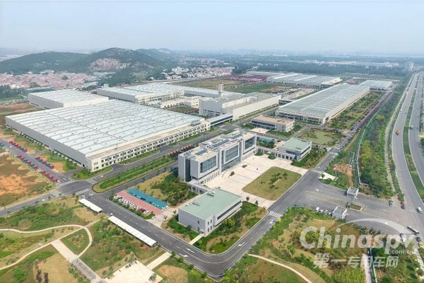 徐工上半年销量挺进全国前十
