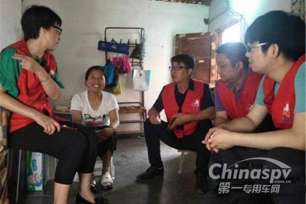 一汽解放发动机：“爱心1+1”公益助学