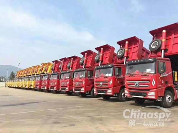 山东客户9个月狂购十几台徐工自卸车