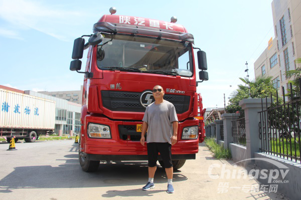 陕汽“铁粉”郭瑜:单月净剩3万 1年挣台车