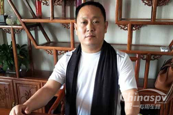 钟红兵：真材实料好搭档 重汽是强大后盾