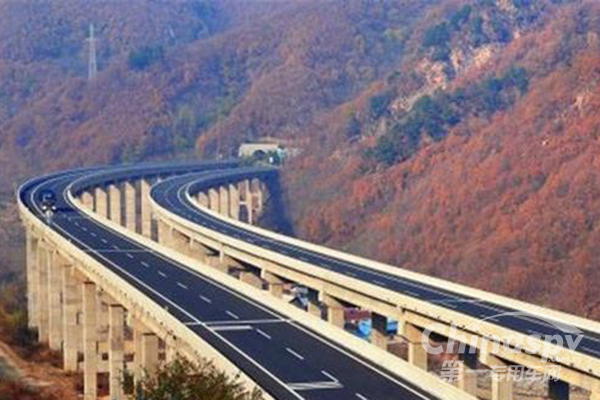 广宁高速公路正式通车 全长38.3公里
