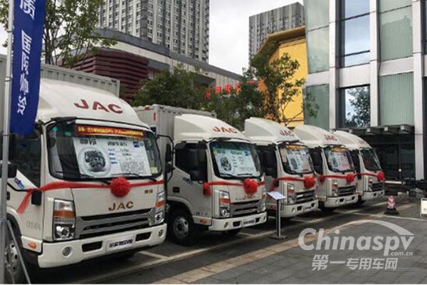 江淮汽车获中国工业大奖 引领中国轻卡走向全球